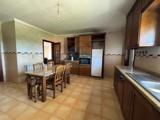 Moradia T5 para Venda em Carvalhais Foto 10