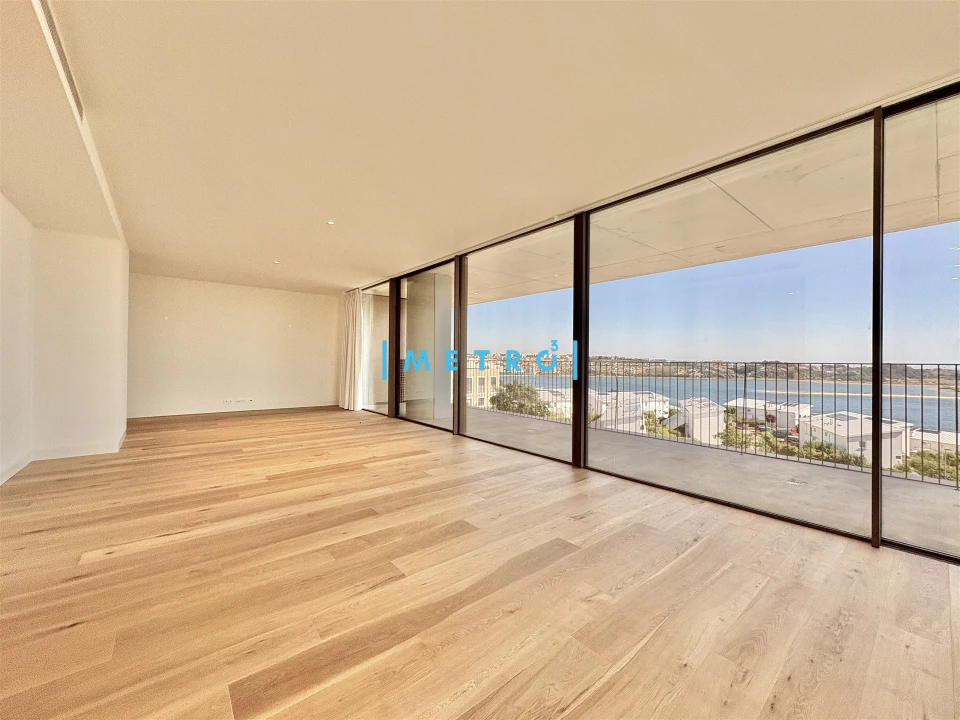 Apartamento T3 para Venda em Aldoar, Foz do Douro e Nevogilde Foto 4