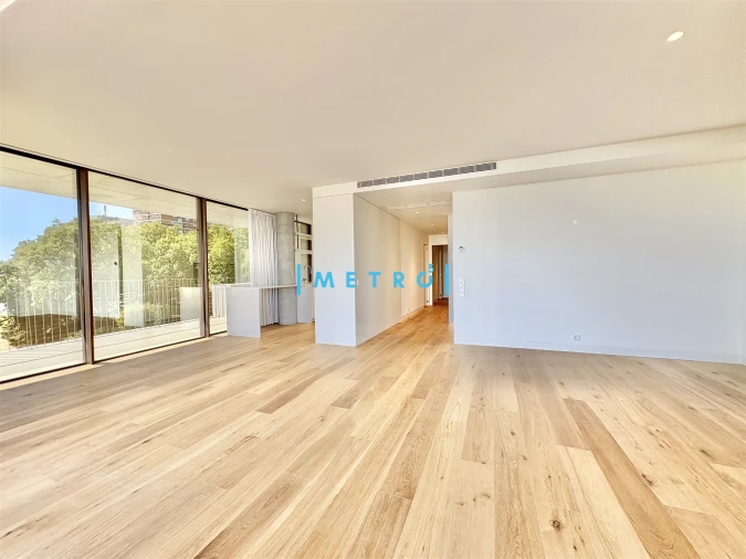 Apartamento T3 para Venda em Aldoar, Foz do Douro e Nevogilde Foto 7
