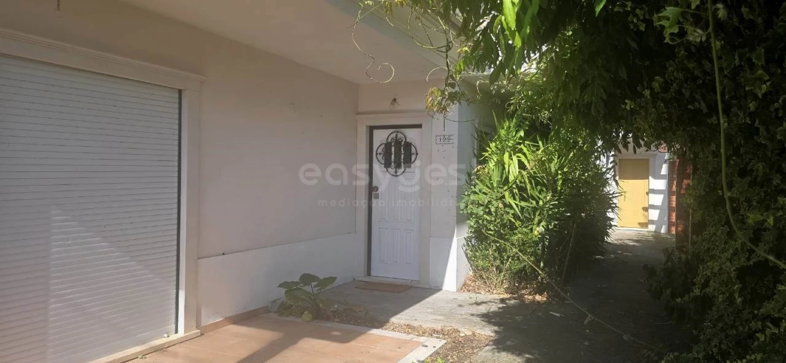 Moradia T4 para Venda em Pataias e Martingança Foto 1