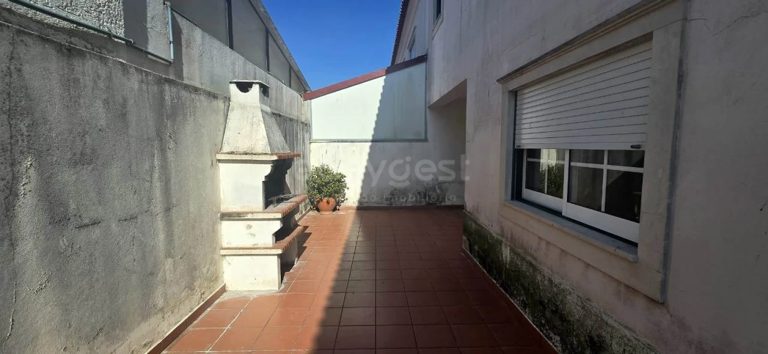 Moradia T4 para Venda em Pataias e Martingança Foto 8