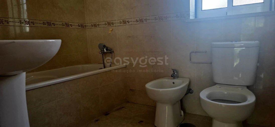 Moradia T4 para Venda em Pataias e Martingança Foto 4