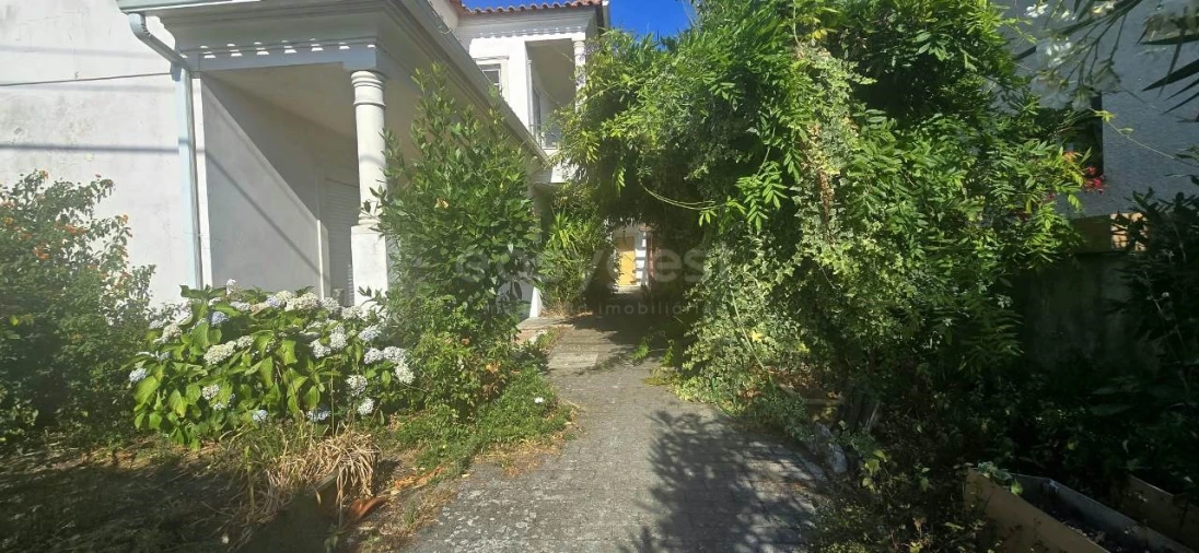 Moradia T4 para Venda em Pataias e Martingança Foto 16