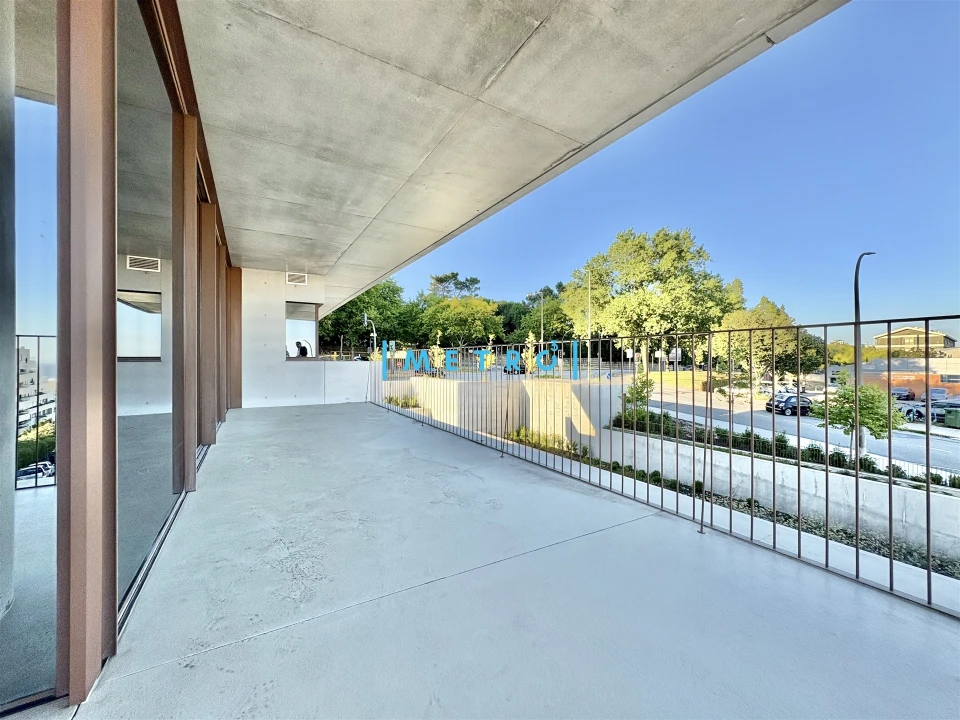 Apartamento T2 para Venda em Aldoar, Foz do Douro e Nevogilde Foto 1