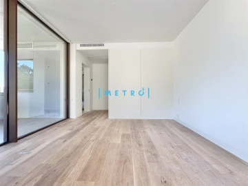 Apartamento T2 para Venda em Aldoar, Foz do Douro e Nevogilde