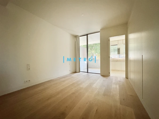 Apartamento T2 para Venda em Aldoar, Foz do Douro e Nevogilde Foto 14