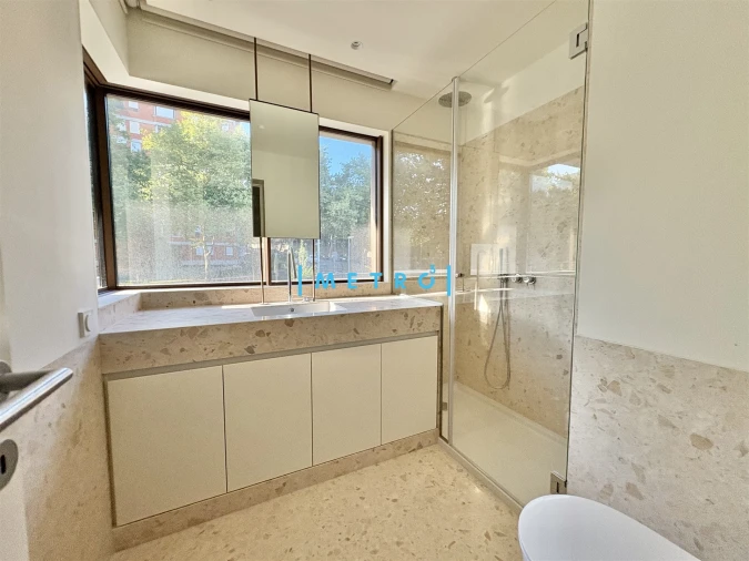 Apartamento T2 para Venda em Aldoar, Foz do Douro e Nevogilde Foto 15