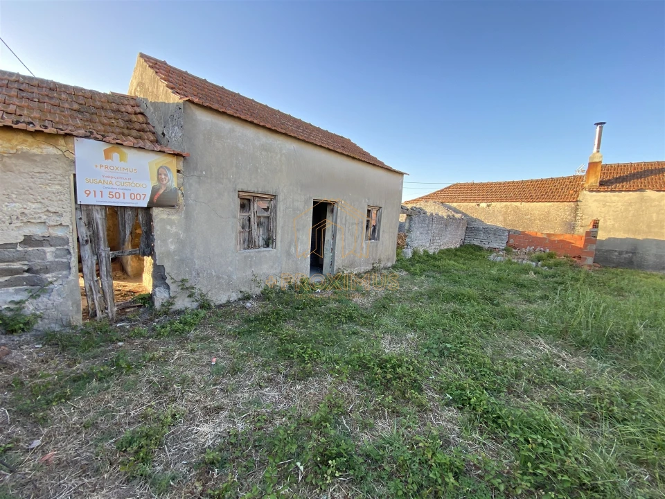 Moradia T2 para Venda em Bom Sucesso Foto 3