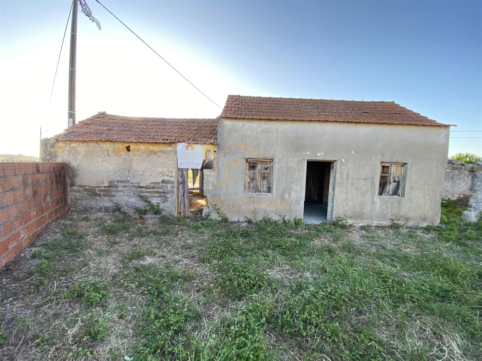 Moradia T2 para Venda em Bom Sucesso Foto 2