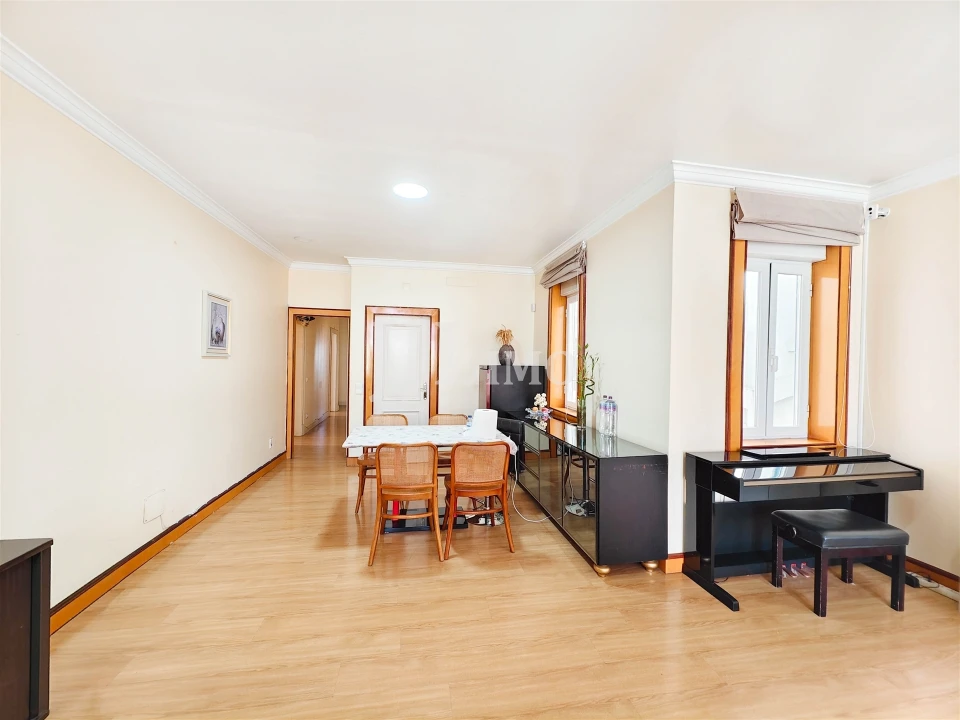 Apartamento T5 para Venda em Arroios Foto 7