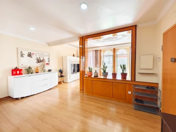 Apartamento T5 para Venda em Arroios