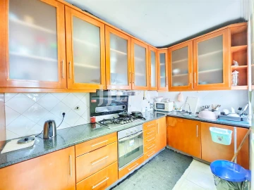 Apartamento T5 para Venda em Arroios