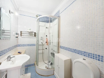 Apartamento T5 para Venda em Arroios