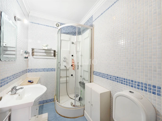 Apartamento T5 para Venda em Arroios Foto 19