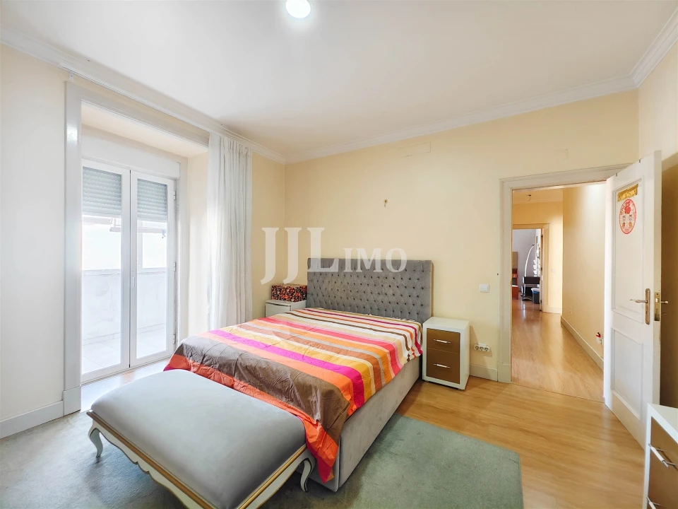 Apartamento T5 para Venda em Arroios Foto 23