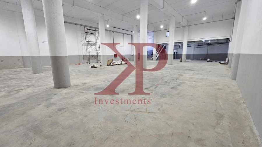 Armazém para Venda em Santo Tirso, Couto (Santa Cristina e São Miguel) e Burgães Foto 9