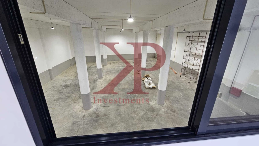 Armazém para Venda em Santo Tirso, Couto (Santa Cristina e São Miguel) e Burgães Foto 6