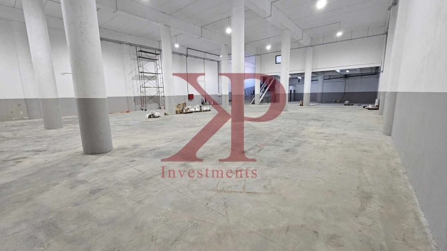 Armazém para Venda em Santo Tirso, Couto (Santa Cristina e São Miguel) e Burgães Foto 11