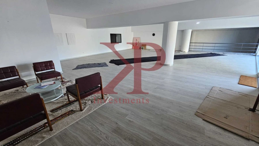 Armazém para Venda em Santo Tirso, Couto (Santa Cristina e São Miguel) e Burgães Foto 20