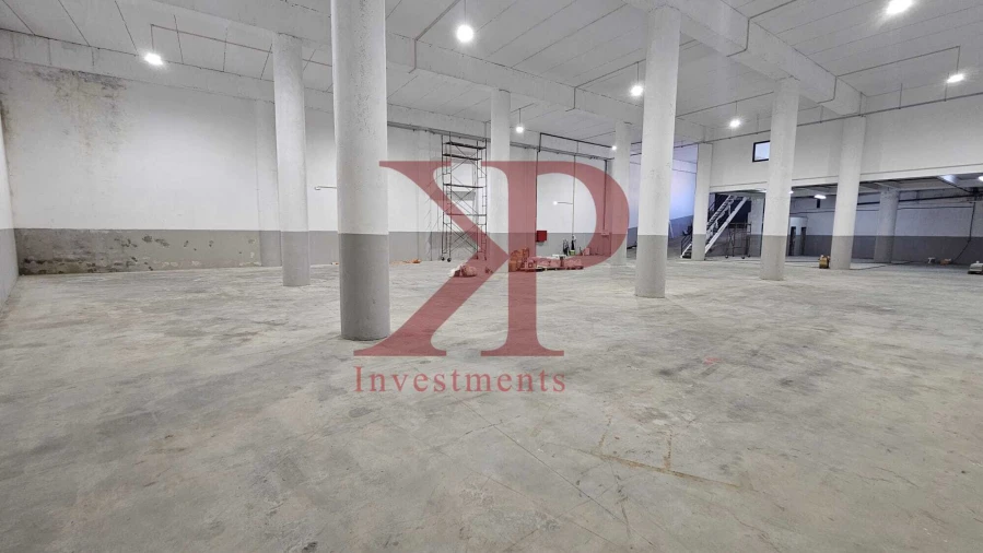 Armazém para Venda em Santo Tirso, Couto (Santa Cristina e São Miguel) e Burgães Foto 12