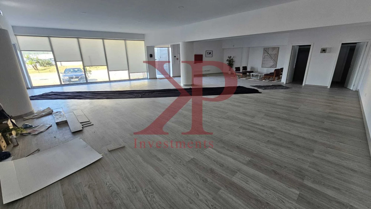 Armazém para Venda em Santo Tirso, Couto (Santa Cristina e São Miguel) e Burgães Foto 19