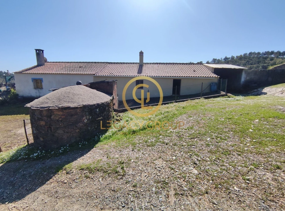 Quinta T1 para Venda em São Martinho das Amoreiras Foto 7