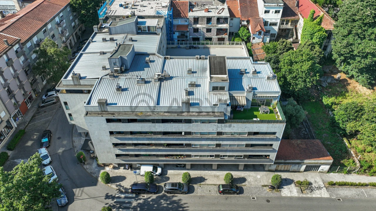 Loja para Venda em Urgezes Foto 3