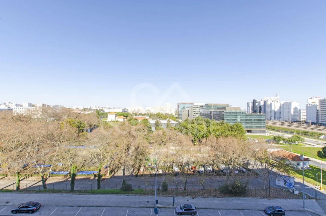 Apartamento T1 para Arrendamento em Parque das Nações Foto 16