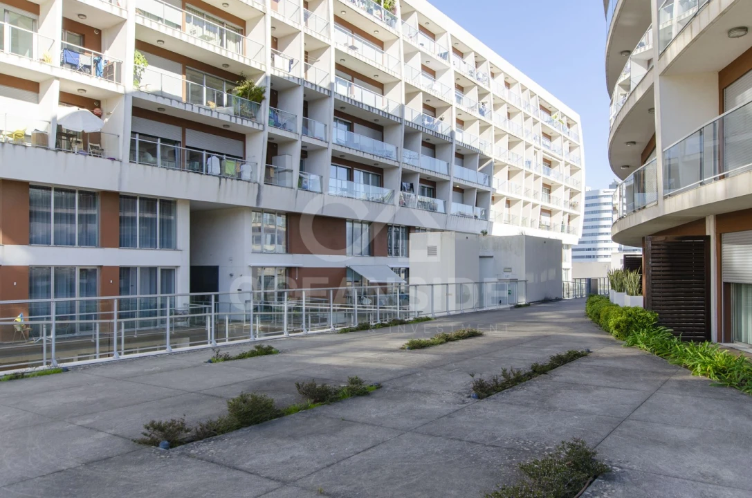 Apartamento T1 para Arrendamento em Parque das Nações Foto 12