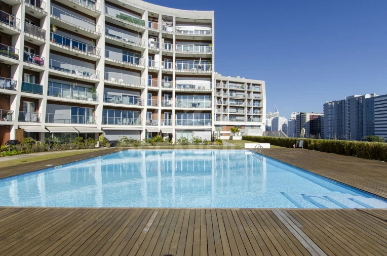 Apartamento T1 para Arrendamento em Parque das Nações Foto 11