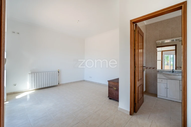 Moradia T3 para Venda em Albufeira e Olhos de Água Foto 25