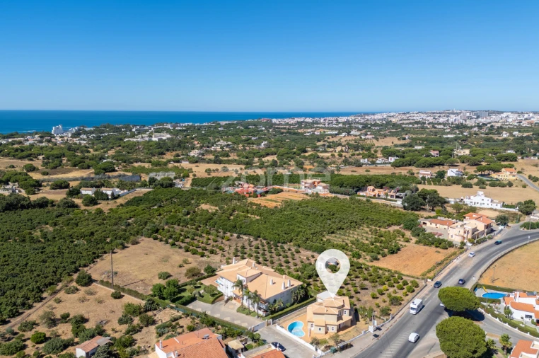 Moradia T3 para Venda em Albufeira e Olhos de Água Foto 35