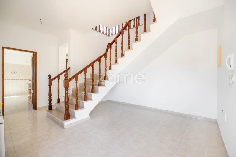 Moradia T3 para Venda em Albufeira e Olhos de Água Foto 4