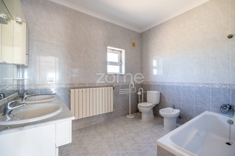 Moradia T3 para Venda em Albufeira e Olhos de Água Foto 12