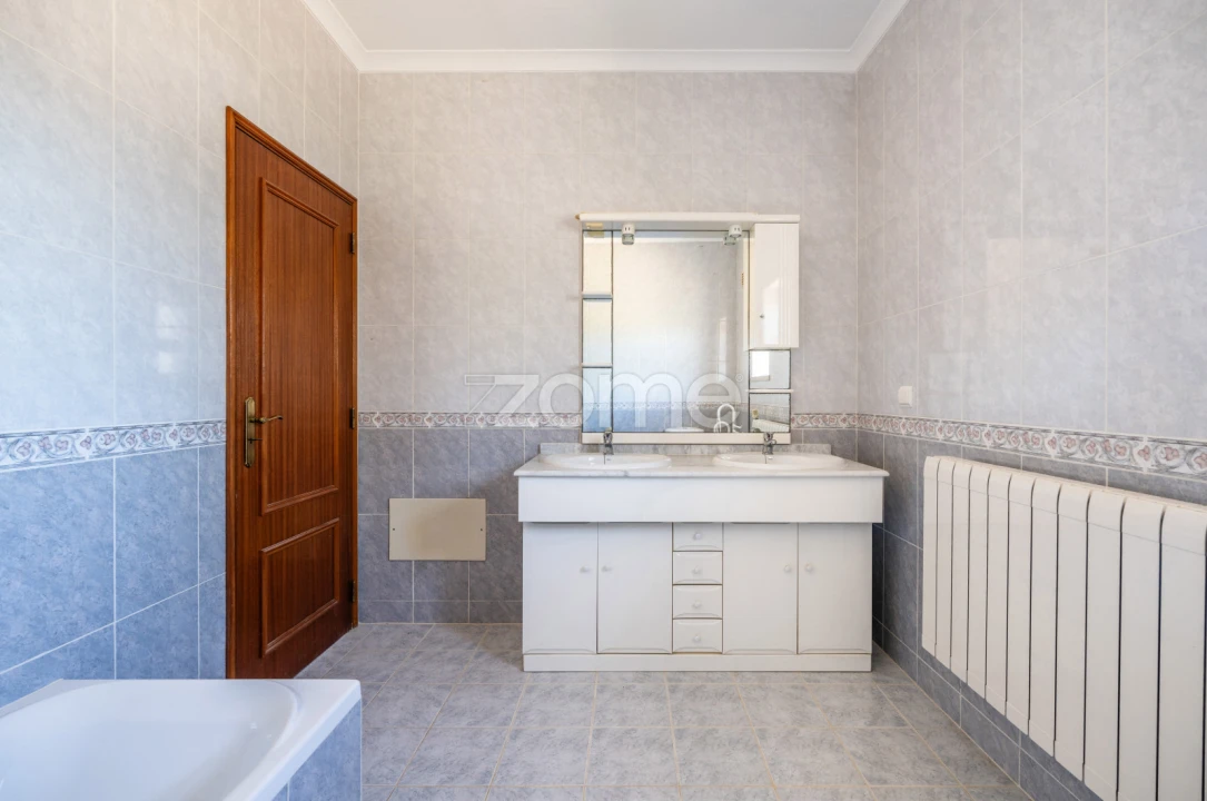 Moradia T3 para Venda em Albufeira e Olhos de Água Foto 13