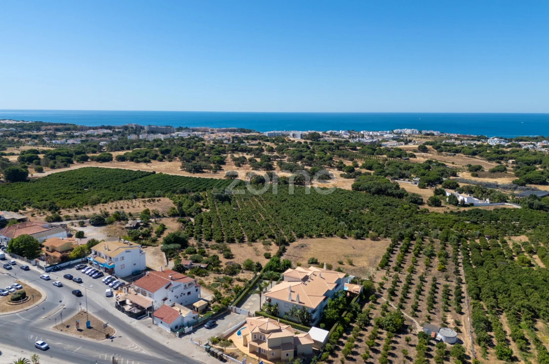 Moradia T3 para Venda em Albufeira e Olhos de Água Foto 31
