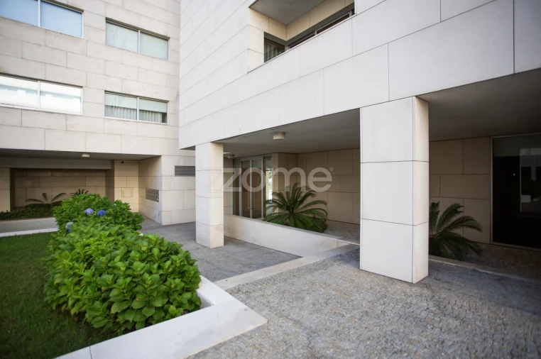 Apartamento T1 para Arrendamento em São Mamede de Infesta e Senhora da Hora Foto 23