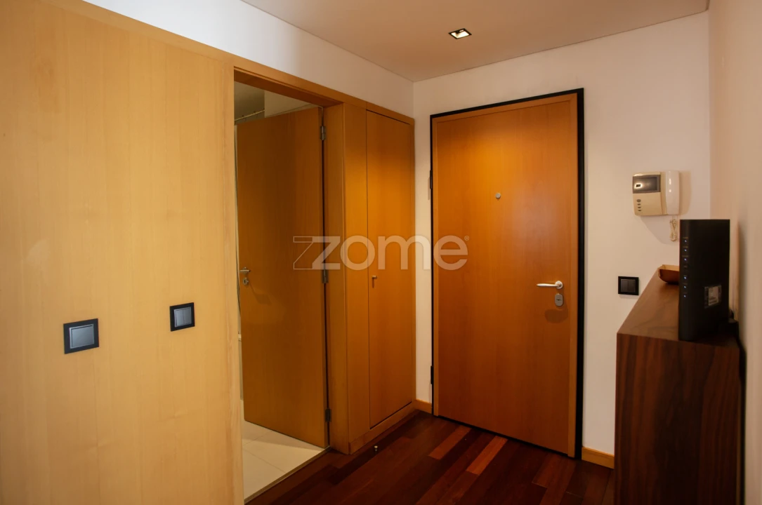 Apartamento T1 para Arrendamento em São Mamede de Infesta e Senhora da Hora Foto 19