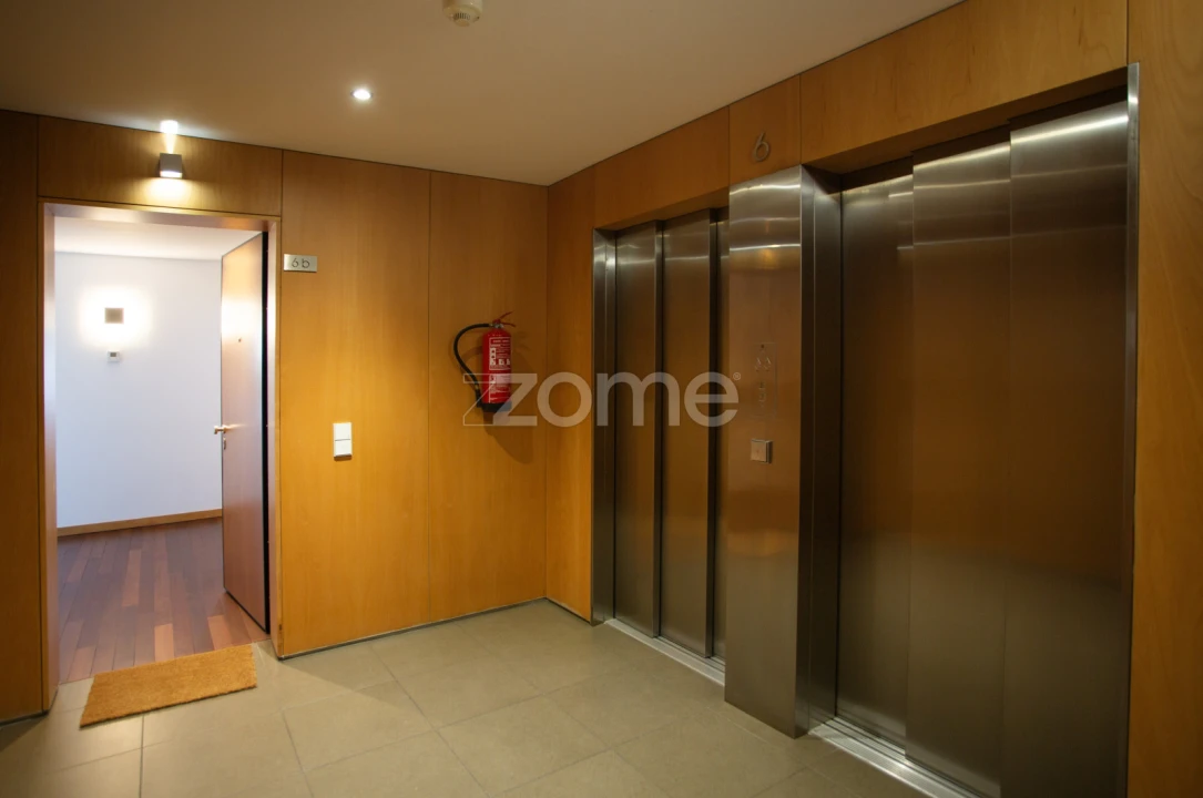 Apartamento T1 para Arrendamento em São Mamede de Infesta e Senhora da Hora Foto 26