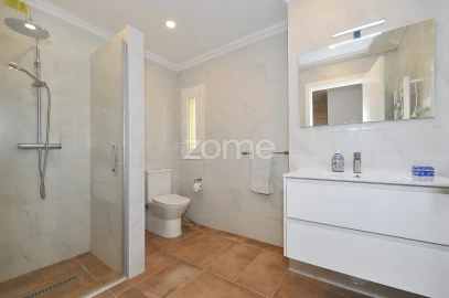 Moradia T5 para Venda em Ericeira