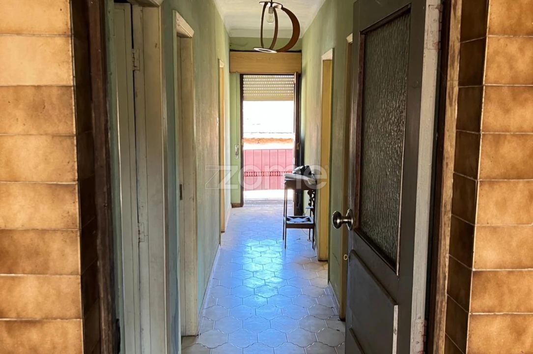 Moradia T3 para Venda em Tamengos, Aguim e Óis do Bairro Foto 6