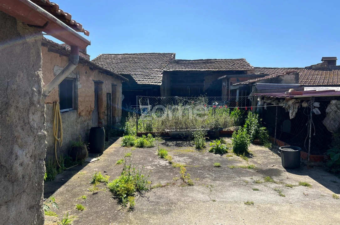 Moradia T3 para Venda em Tamengos, Aguim e Óis do Bairro Foto 23