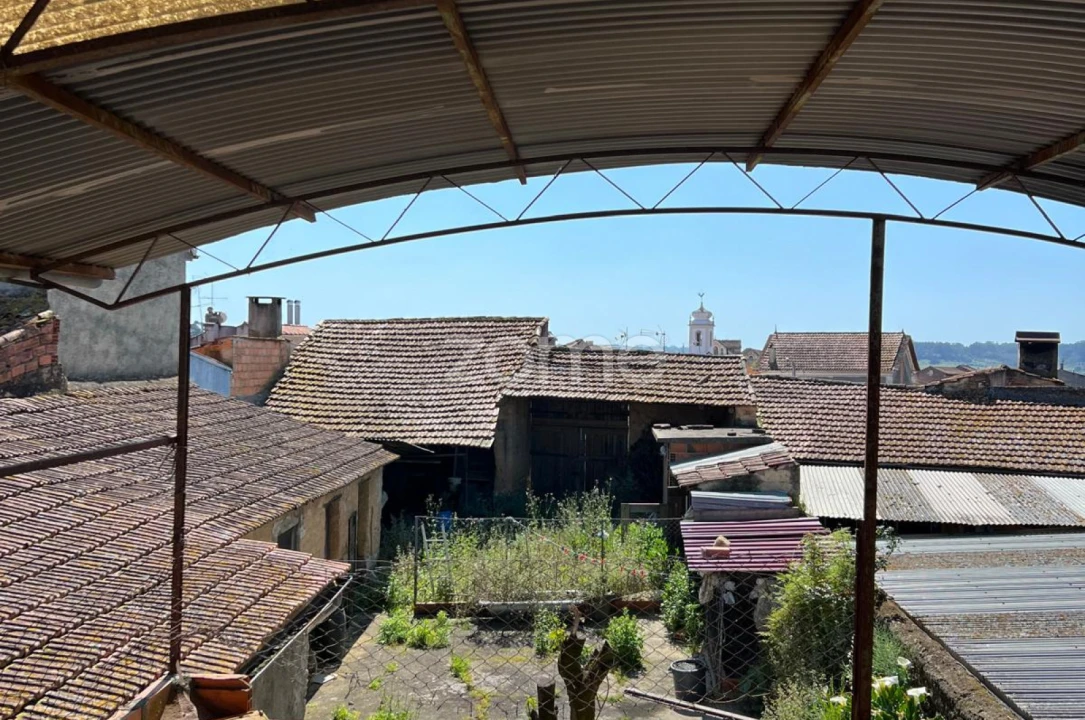 Moradia T3 para Venda em Tamengos, Aguim e Óis do Bairro Foto 24