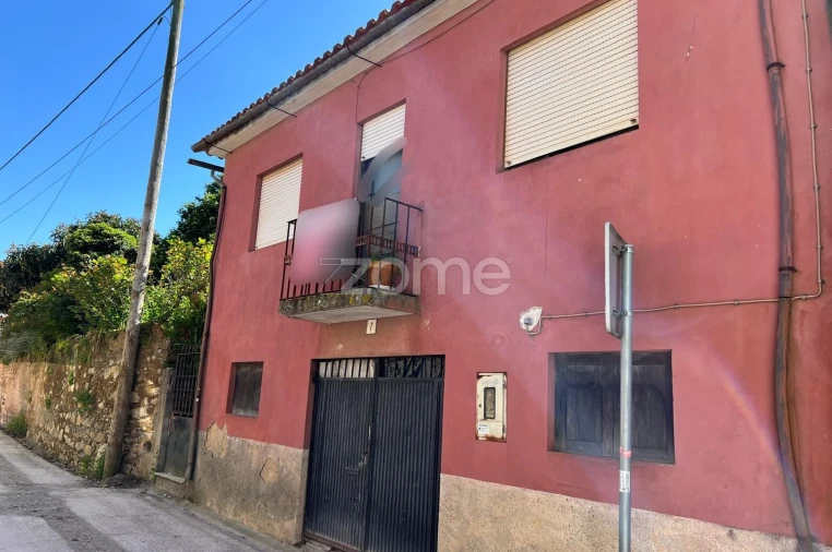 Moradia T3 para Venda em Tamengos, Aguim e Óis do Bairro Foto 2