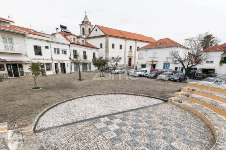 Terreno para Venda em Vinha da Rainha Foto 19