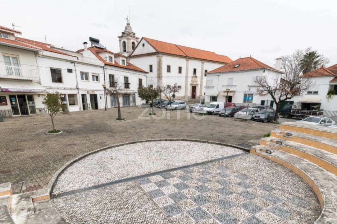 Terreno para Venda em Vinha da Rainha Foto 19