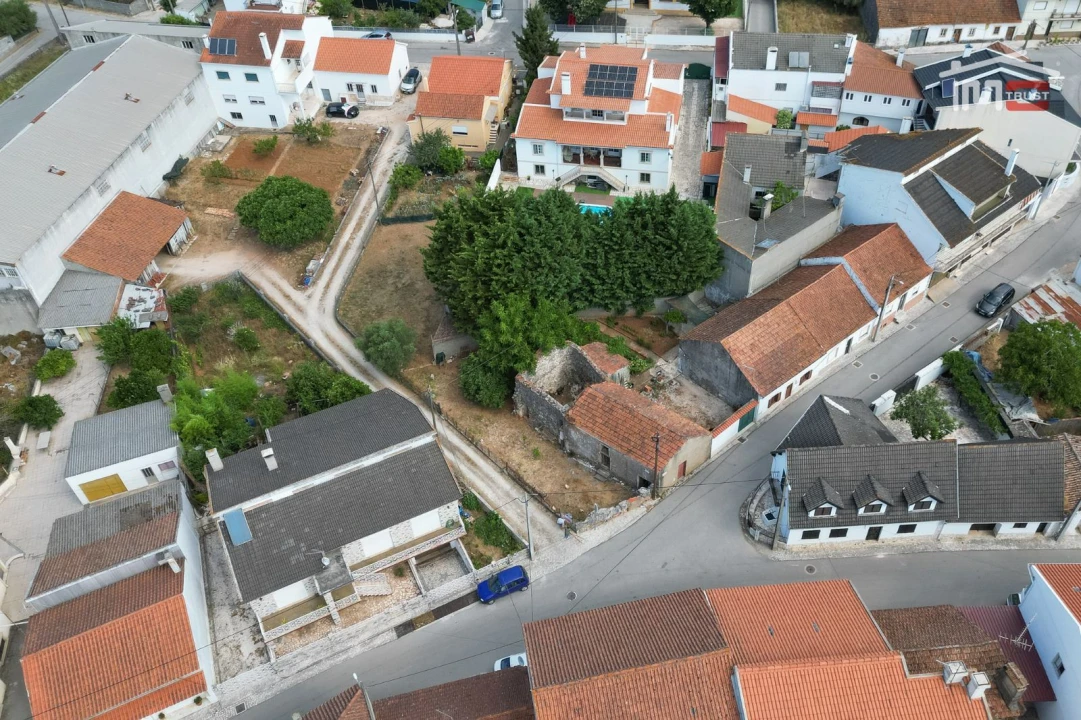 Moradia T0 para Venda em Minde Foto 12