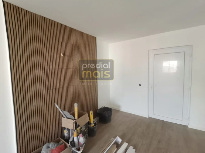 Apartamento T1 para Venda em Selho (São Jorge) Foto 3