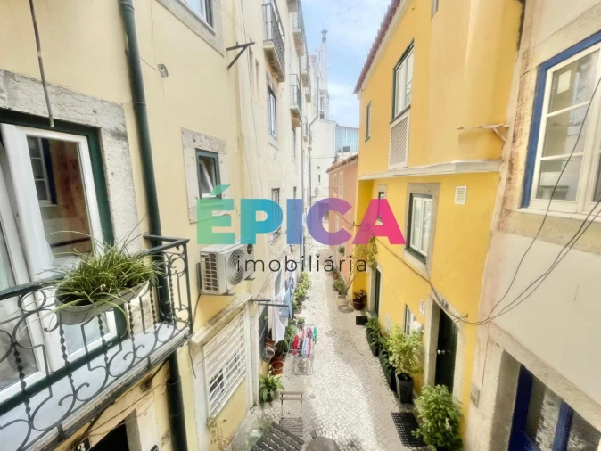 Apartamento T3 para Venda em Santa Maria Maior Foto 2