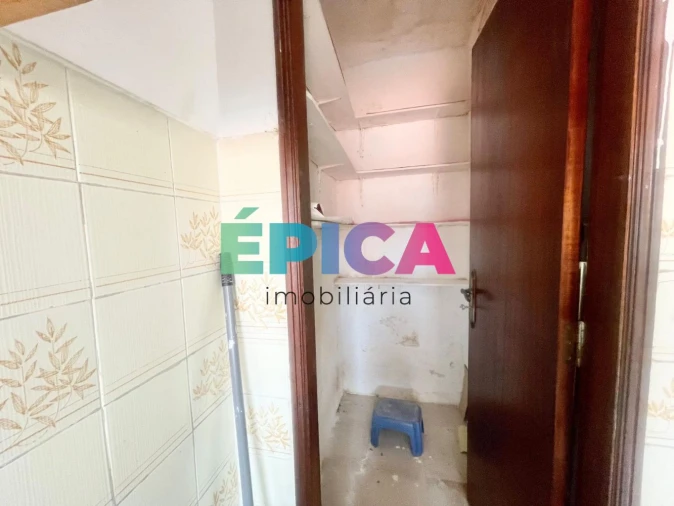 Apartamento T3 para Venda em Santa Maria Maior Foto 8